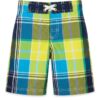 Short de baño infantil de cuadros en azul, verde y amarillo para niño disponible en Rosy Badia.