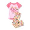 Pijama infantil para niña con diseño LOL Crew y pantalón largo estampado de emojis de colores.