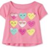 camiseta rosa de corazones para niña