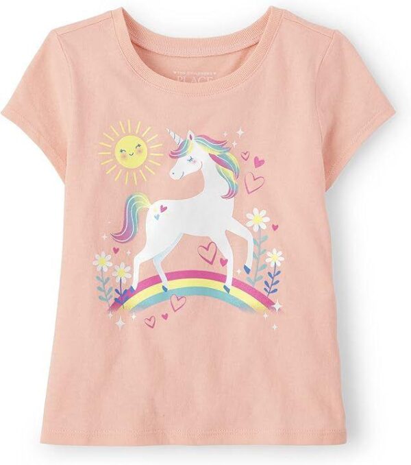 camiseta coral de niña con unicornio y arcoíris